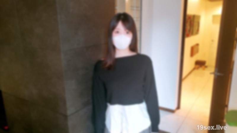 fc2-ppv 4699392 ♡直到6/15的半價不，完全業餘，生奶油一大批美麗的辦公室女士24歲的粉絲！她是最終令人難以置信的美女，下班後舔著男人的公雞！他在酒店受到了很多折磨，最終顫抖著高潮！原始暨